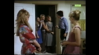 Huit ça suffit (1977) French S2E3 Querelle de famille.