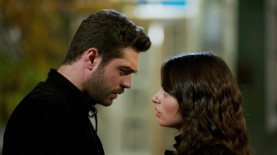 kadife - kara sevda - Traducción español